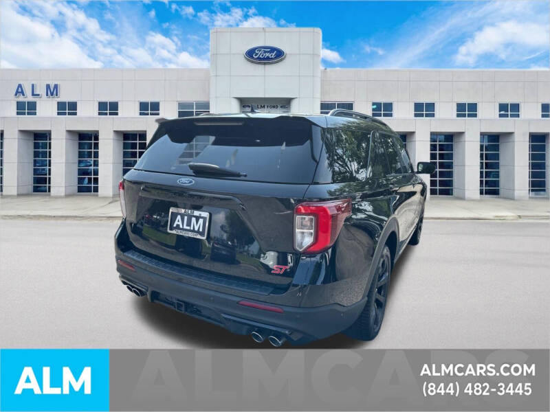 2022 Ford Explorer ST