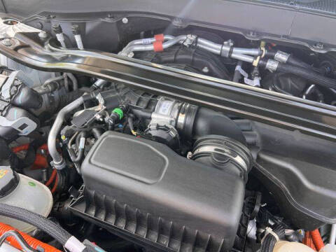 2022 Ford Explorer Hybrid Platinum