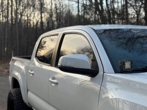 2017 Toyota Tacoma TRD Sport
