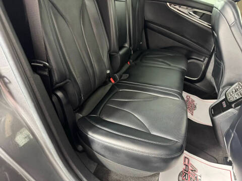 2021 Lincoln Nautilus Reserve