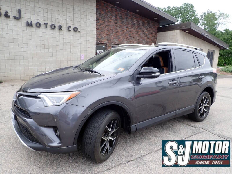 2016 Toyota RAV4 SE's photo