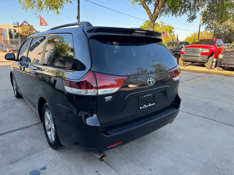 2013 Toyota Sienna