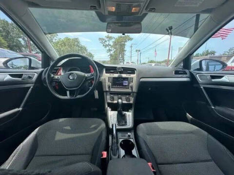 2016 Volkswagen Golf