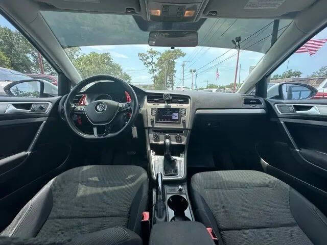 2016 Volkswagen Golf