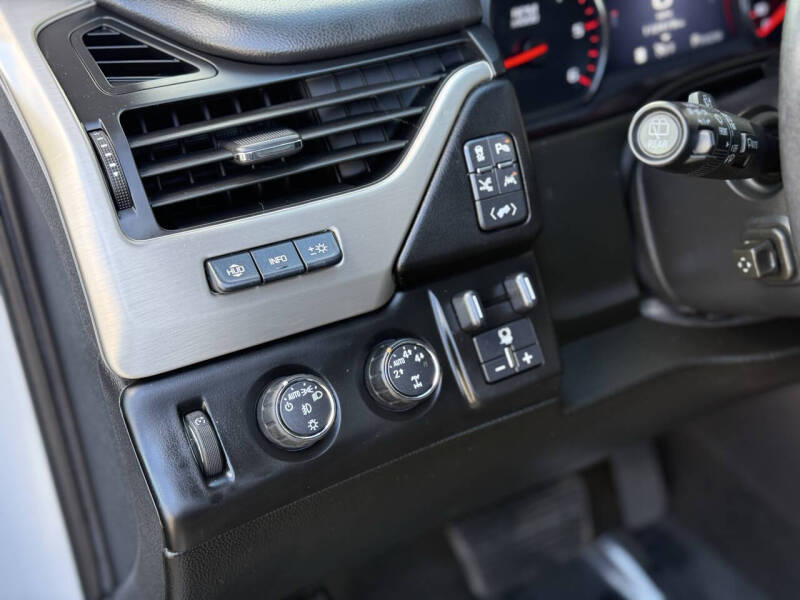 2016 GMC Yukon XL Denali