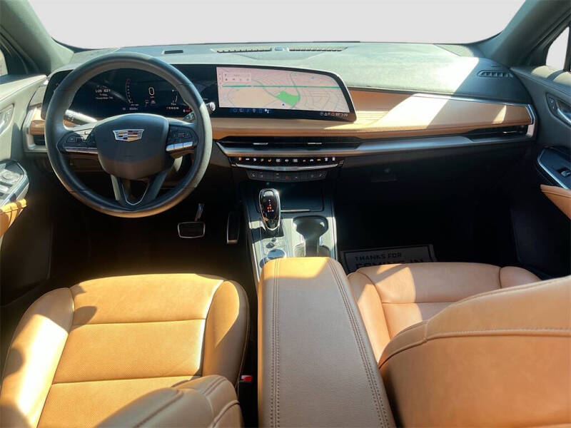 2025 Cadillac XT4 Sport