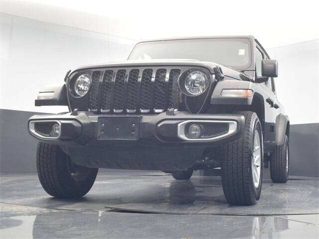 2023 Jeep Gladiator Sport