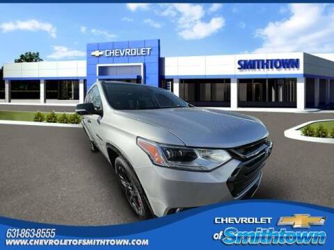 2018 Chevrolet Traverse for sale at CHEVROLET OF SMITHTOWN in Saint James NY