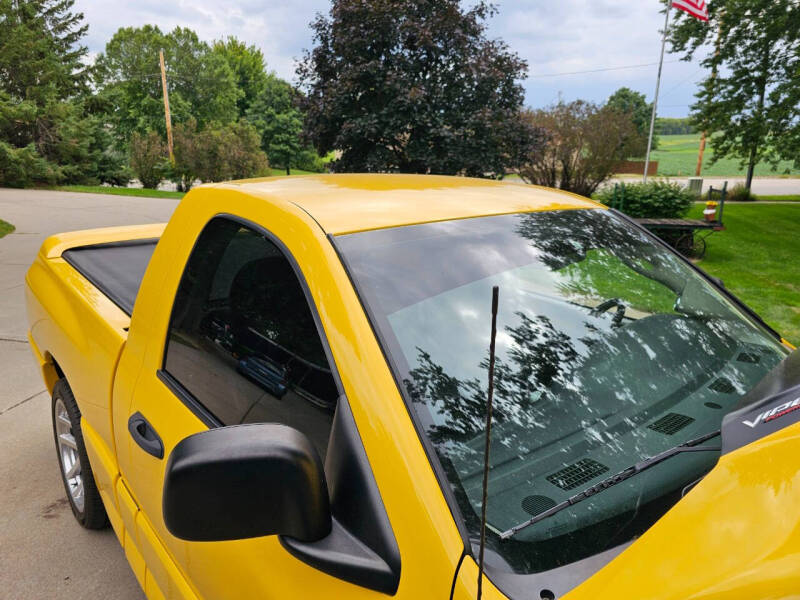 2005 Dodge Ram 1500 SRT-10