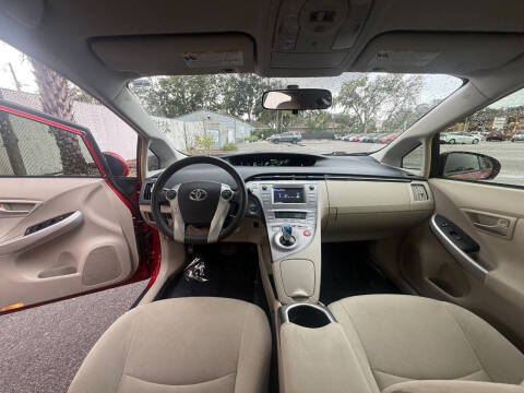 2013 Toyota Prius Two