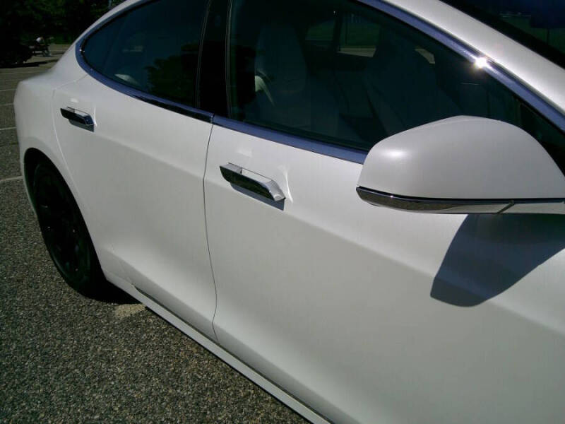 2017 Tesla Model S