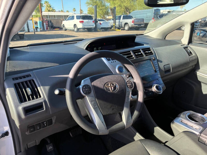 2012 Toyota Prius v Two
