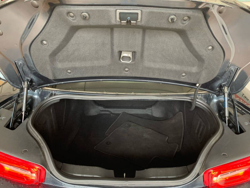 2022 Chevrolet Camaro LS