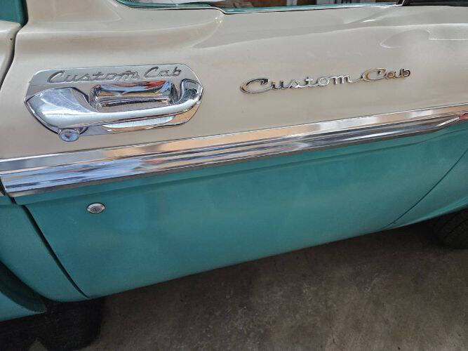 1966 Ford F-100