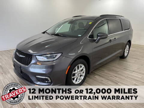 2022 Chrysler Pacifica for sale at Juan Autos y mas in O'Fallon MO