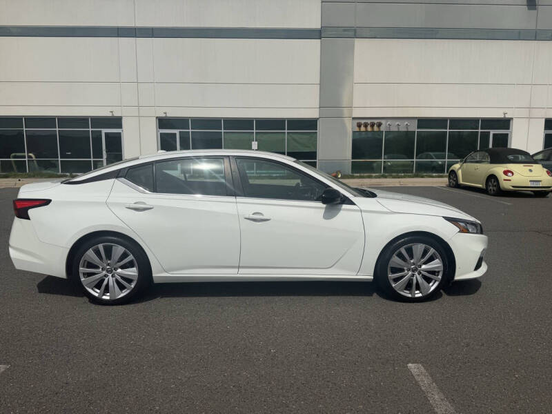 2019 Nissan Altima 2.5 SR