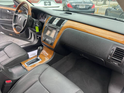 2011 Cadillac DTS Platinum Collection