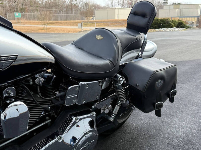 2003 Harley-Davidson Dyna