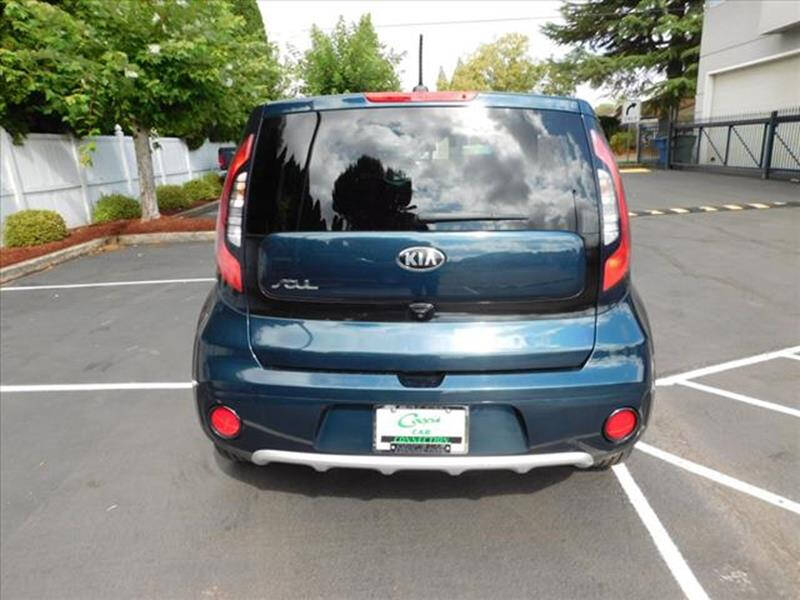 2018 Kia Soul +