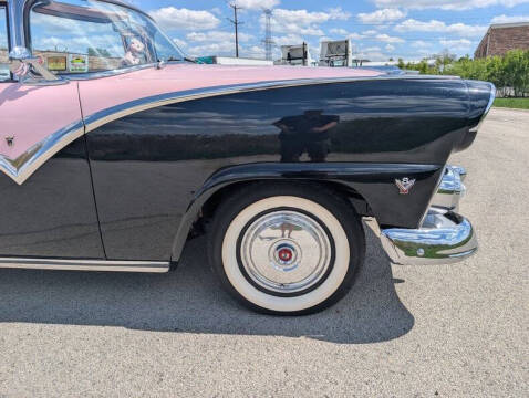 1955 Ford Sunliner