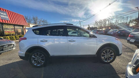 2017 Toyota RAV4 Hybrid Limited