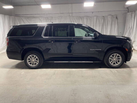 2024 Chevrolet Suburban LT