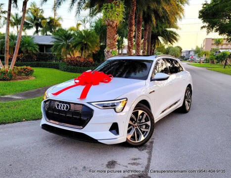 2021 Audi e-tron quattro Premium Plus