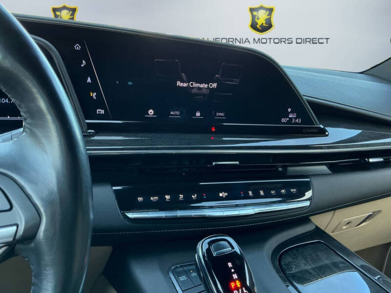 2022 Cadillac Escalade ESV Premium Luxury