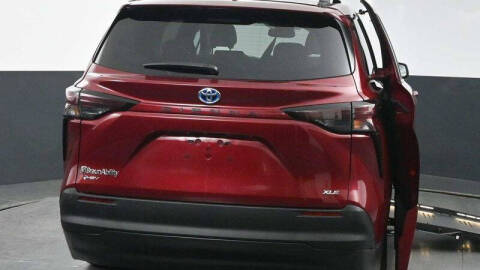 2025 Toyota Sienna