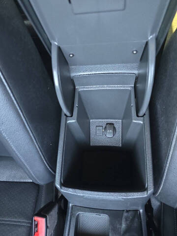 2017 Volkswagen Passat 1.8T R-Line