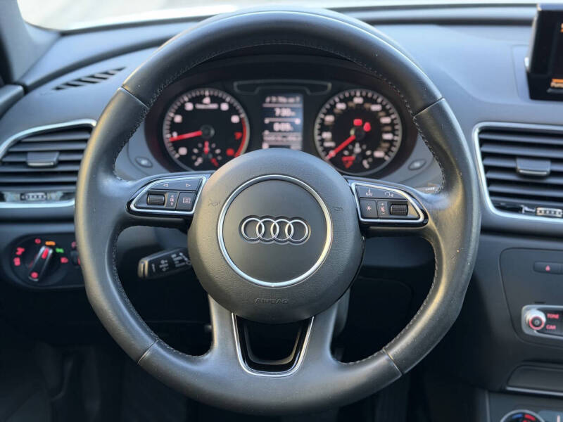 2016 Audi Q3 2.0T Premium Plus