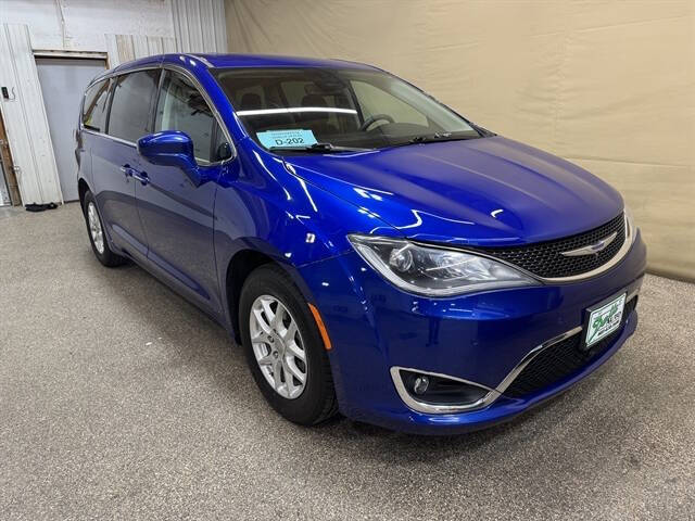 2020 Chrysler Pacifica Touring