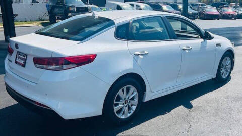 2018 Kia Optima LX