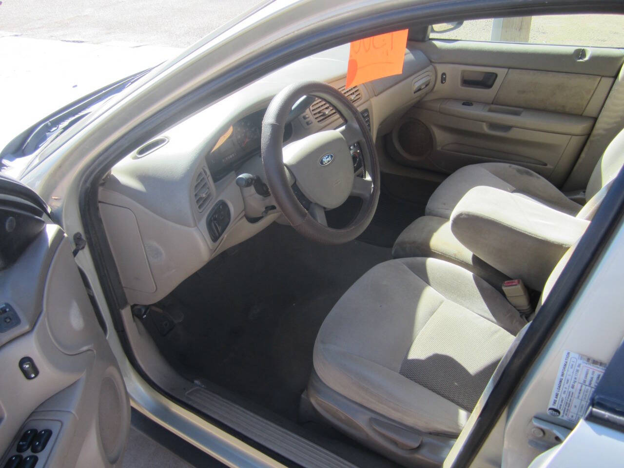 Dk. Gray 2006 Ford Taurus SE SE 4dr Sedan 4