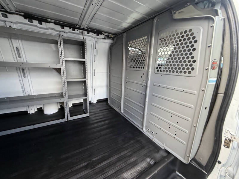 2018 GMC Savana 2500