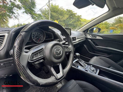 2018 Mazda MAZDA3 Sport