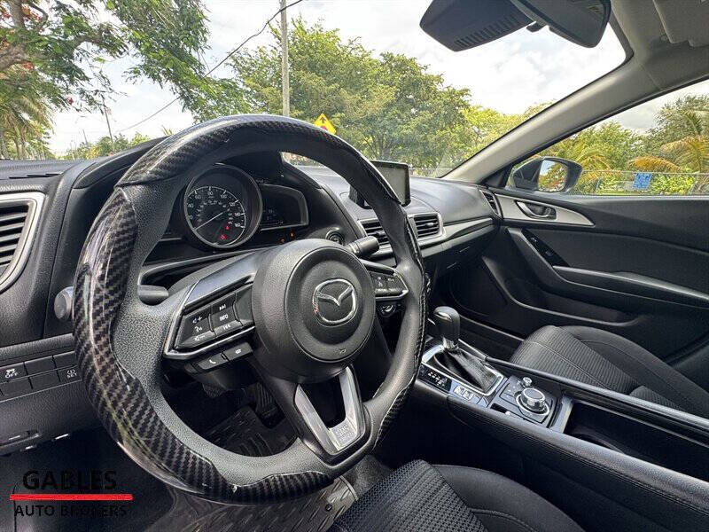 2018 Mazda MAZDA3 Sport