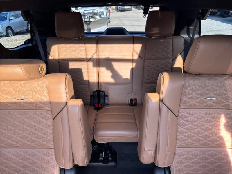 2023 Cadillac Escalade Premium Luxury