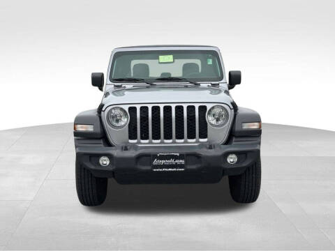 2021 Jeep Gladiator Sport