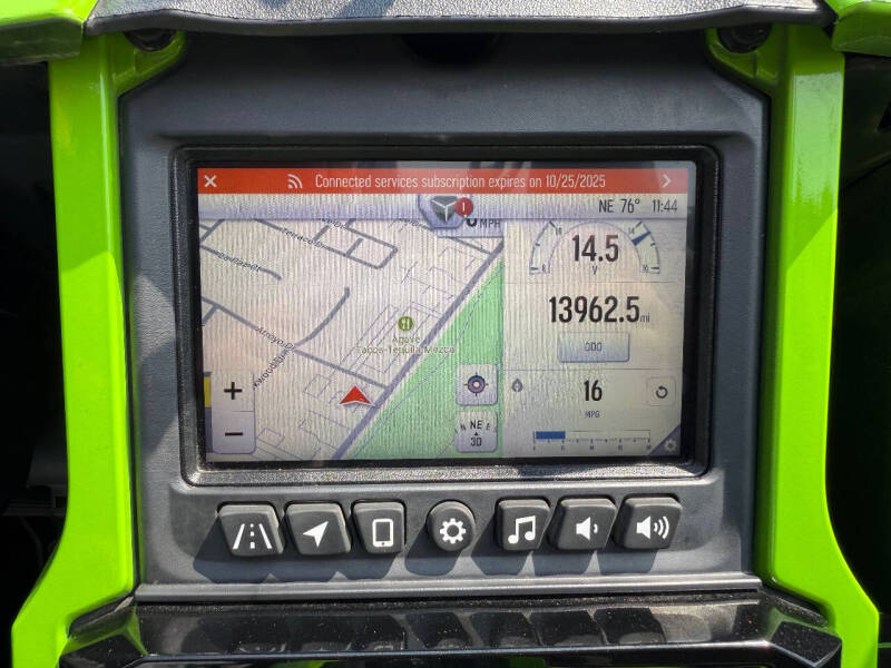 2022 Polaris Slingshot