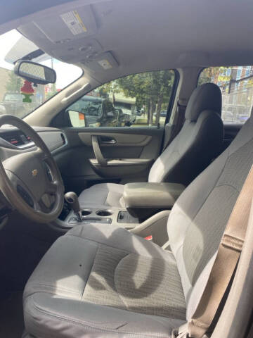 2014 Chevrolet Traverse LS