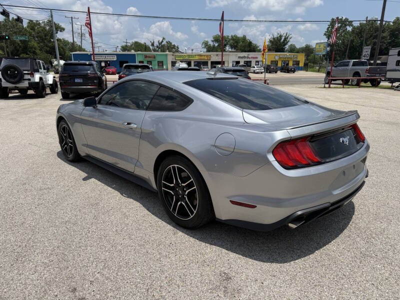 2020 Ford Mustang EcoBoost