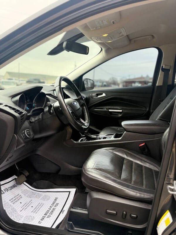 2017 Ford Escape Titanium