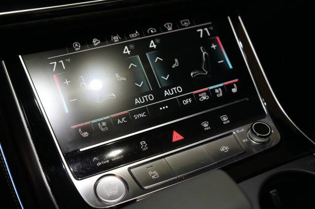 2019 Audi Q8 quattro Prestige 55 TFSI