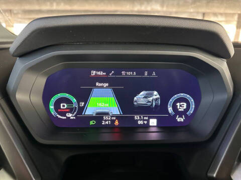 2024 Audi Q4 e-tron quattro Premium Plus 55