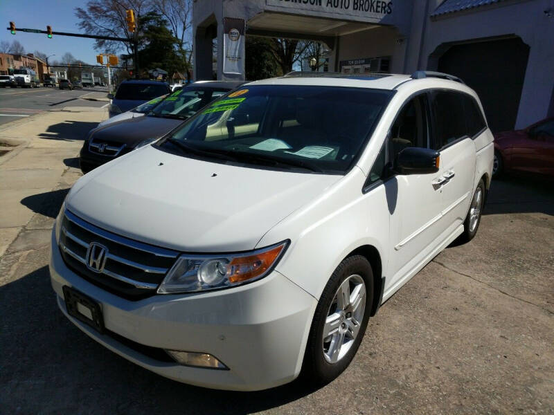 2012 Honda Odyssey for sale at ROBINSON AUTO BROKERS in Dallas NC