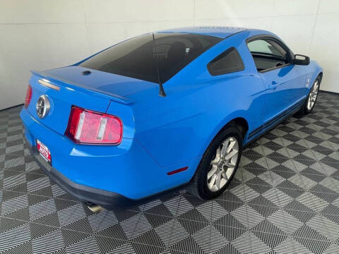 2010 Ford Mustang V6