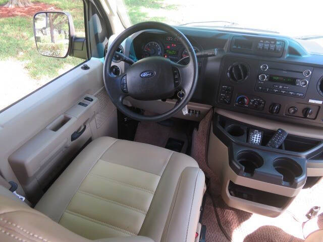 2014 Ford E-Series E-150