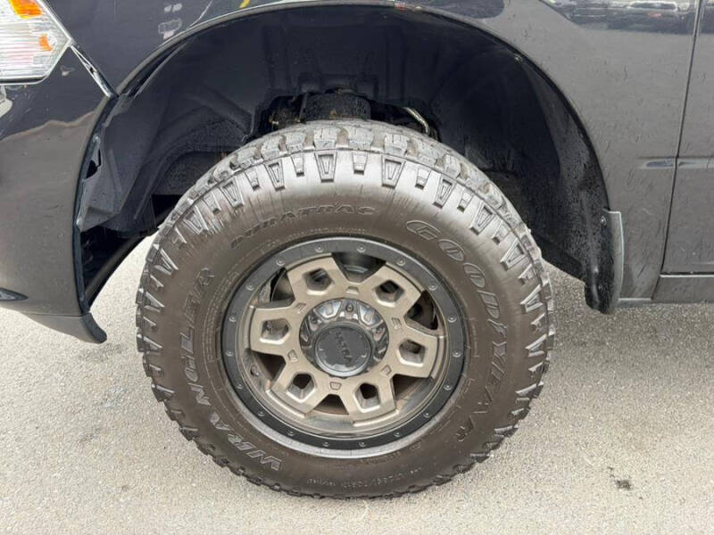 2017 RAM 1500 Express