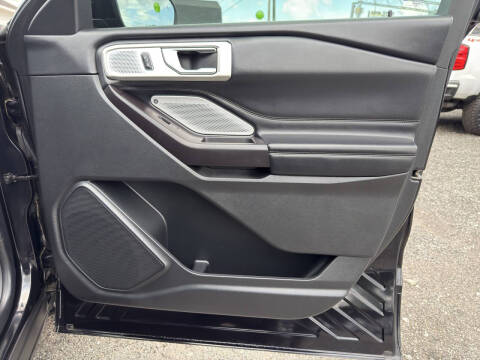 2020 Ford Explorer Platinum